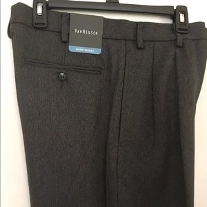 Van Heusen men’s dress trousers
